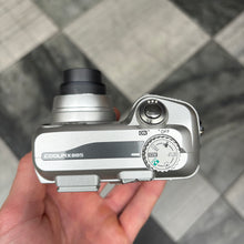 Load image into Gallery viewer, Nikon coolpix 885