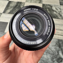 Load image into Gallery viewer, Vivitar Auto Wide-Angle 28mm f/2.8 Lens