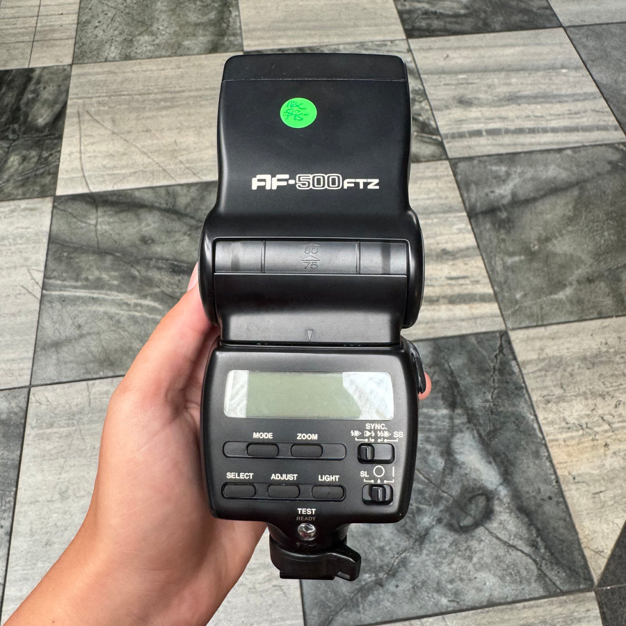 Pentax AF500FTZ Flash
