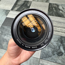 Load image into Gallery viewer, Super-Takumar 28mm f/3.5 Lens