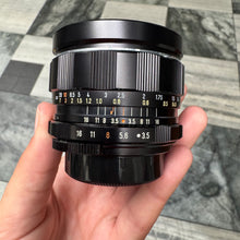 Load image into Gallery viewer, Super-Takumar 28mm f/3.5 Lens