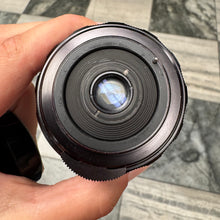 Load image into Gallery viewer, Super-Takumar 28mm f/3.5 Lens