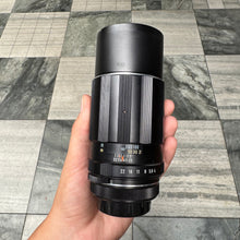 Load image into Gallery viewer, Super-Takumar 200mm f/4 Lens