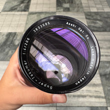 Load image into Gallery viewer, Super-Takumar 200mm f/4 Lens