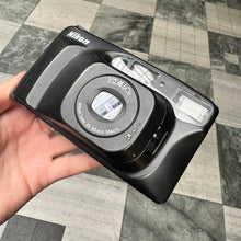 Load image into Gallery viewer, Nikon Zoom 60s