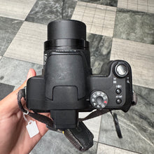 Load image into Gallery viewer, Panasonic Lumix DMC-FZ7