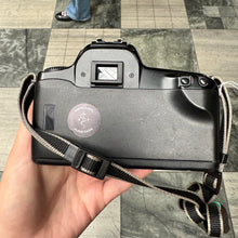 Load image into Gallery viewer, Canon EOS 1000FN Body
