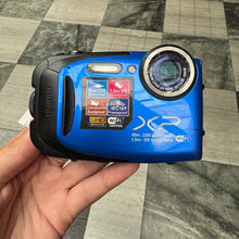 Load image into Gallery viewer, Fujifilm FinePix XP70