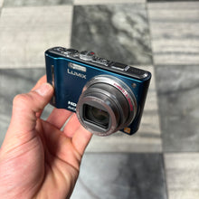 Load image into Gallery viewer, Panasonic Lumix DMC-ZS7