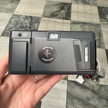 Load image into Gallery viewer, Olympus AF-1