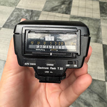 Load image into Gallery viewer, Olympus T20 Electronic Flash