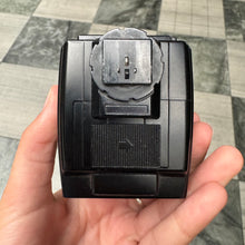 Load image into Gallery viewer, Olympus T20 Electronic Flash