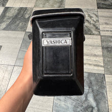 Load image into Gallery viewer, Yashica 124-G Leather Case