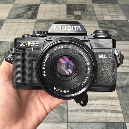 Minolta  X-700