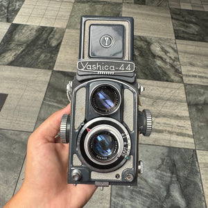 Yashica-44