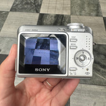 Load image into Gallery viewer, Sony Cybershot DSC-S650