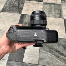 Load image into Gallery viewer, Nikon F4