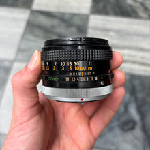 Load image into Gallery viewer, Canon FD 50mm f/1.8 Lens