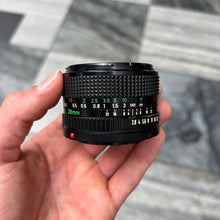 Load image into Gallery viewer, Canon FD 28mm f/2.8 Lens