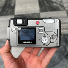 Load image into Gallery viewer, Samsung Digimax 410