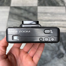 Load image into Gallery viewer, Premier M1000 Mini Zoom