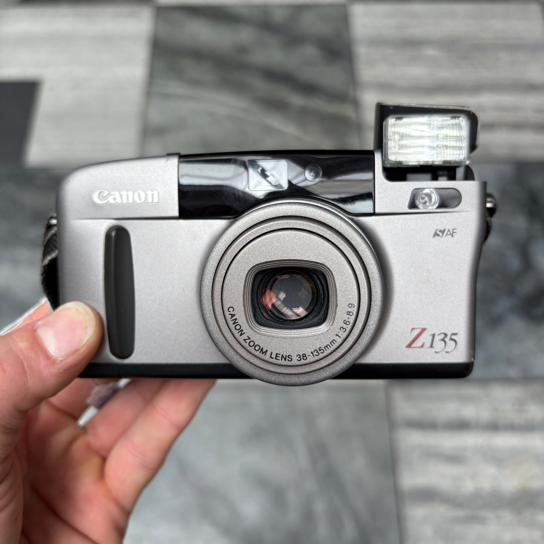 Canon Z135