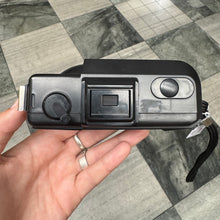 Load image into Gallery viewer, Hanimex Compact 35mm Camera