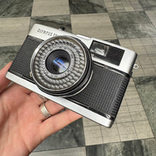 Load image into Gallery viewer, Olympus Trip 35