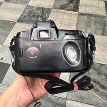 Load image into Gallery viewer, Nikon F70