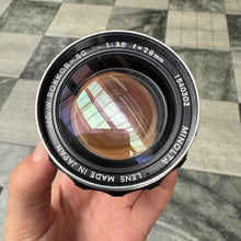 Load image into Gallery viewer, Minolta MC W.Rokkor-SG 28mm f/3.5 Lens