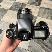 Load image into Gallery viewer, Canon EOS 100
