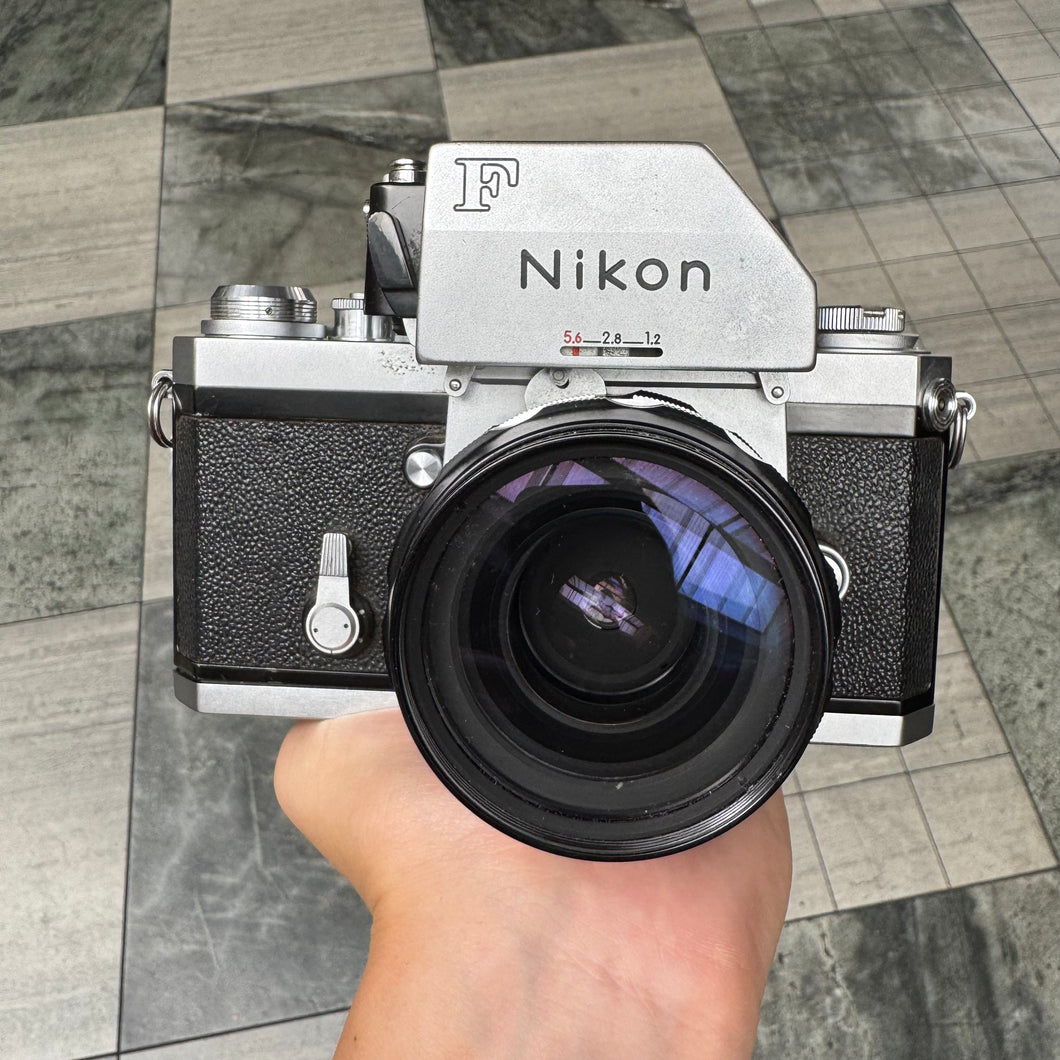 Nikon F