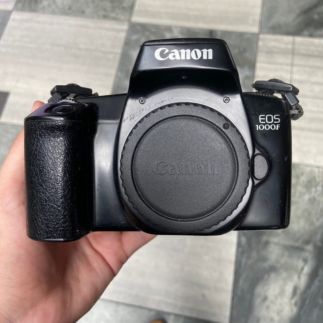 Canon EOS 1000F Body