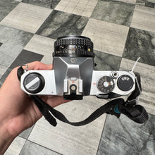 Load image into Gallery viewer, Pentax K1000