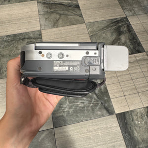 Sony DCR-DVD605 Handycam