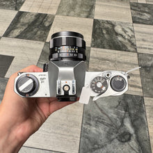 Load image into Gallery viewer, Asahi Pentax Spotmatic SP F