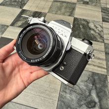 Load image into Gallery viewer, Asahi Pentax Spotmatic SP F