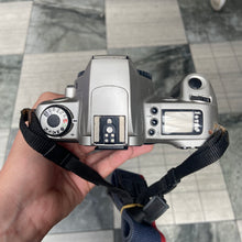 Load image into Gallery viewer, Canon EOS 300 Body