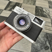 Load image into Gallery viewer, Olympus 35 RC
