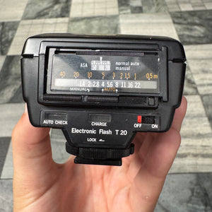 Olympus T20 Flash