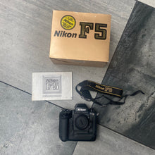 Load image into Gallery viewer, Nikon F5