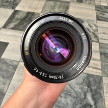 Load image into Gallery viewer, Tamron 28-70mm f/3.5-4.5 CF Macro Lens