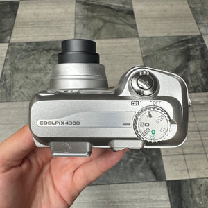 Nikon Coolpix 4300