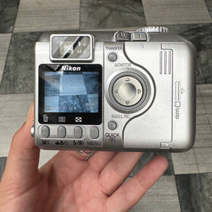 Nikon Coolpix 4300
