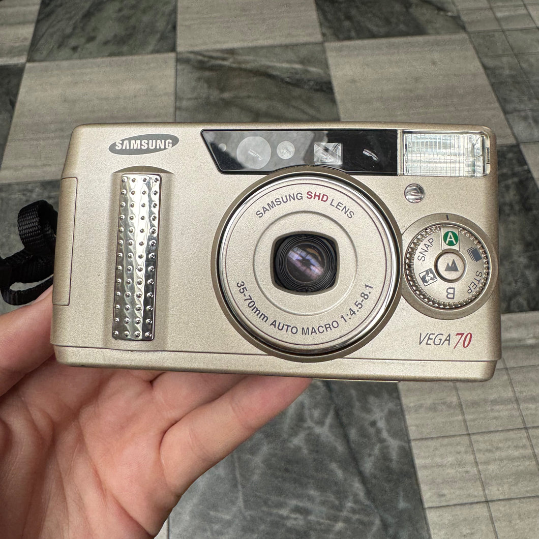 Samsung Vega 70