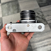 Load image into Gallery viewer, Nikon FM2