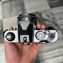 Load image into Gallery viewer, Nikon FM2