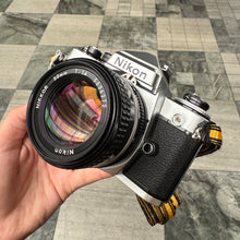 Load image into Gallery viewer, Nikon FE2
