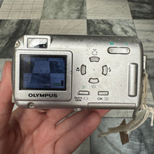 Load image into Gallery viewer, Olympus Stylus 400