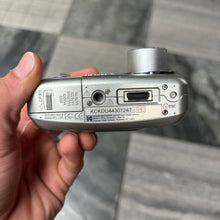 Load image into Gallery viewer, Kodak EasyShare CX7525